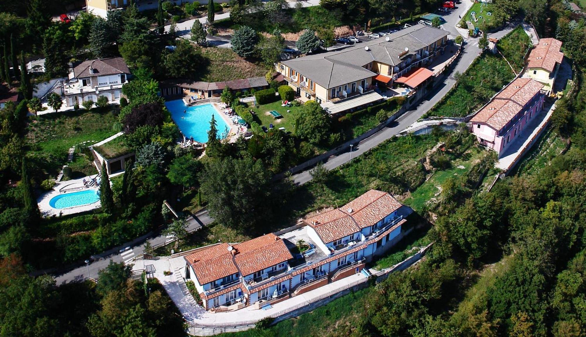 Hotel Panorama E Residence Tremosine Buitenkant foto