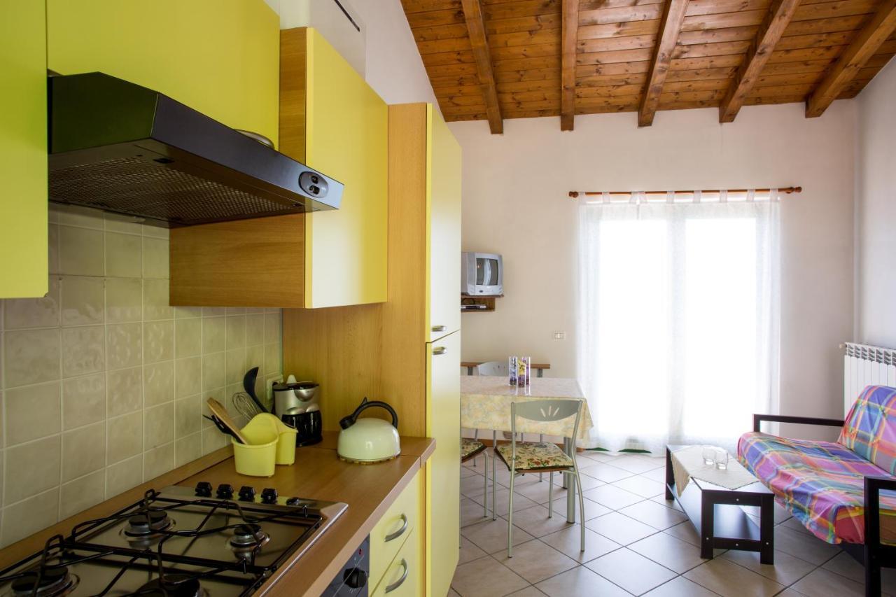 Hotel Panorama E Residence Tremosine Kamer foto